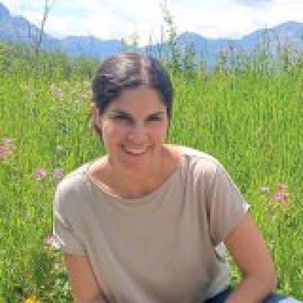 Dr. Naomi Yuval-Naeh
